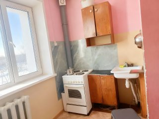 Купить квартиру рп Хор, ул Менделеева, д 45 1200000 рублей