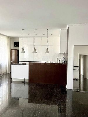 Купить квартиру г Москва, ул Пырьева, д 9 к 3 80000000 рублей