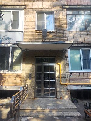 Купить квартиру г Москва, 2-й Волконский пер, д 1 17500000 рублей