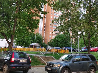 Купить квартиру г Москва, Черноморский б-р, д 10 к 1 24500000 рублей