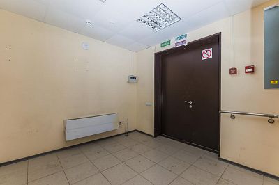 Сдать в аренду помещение свободного назначения г Москва, ул Кадырова, д 8 к 3 160000 рублей