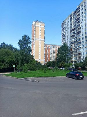 Продать квартиру г Москва, Студёный проезд, д 2 к 1 24800000 рублей
