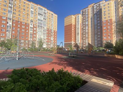 Купить квартиру г Москва, поселок Коммунарка, ул Липовый парк, д 4 к 3 12800000 рублей