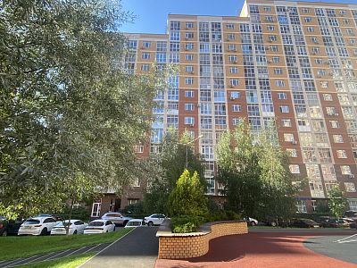 Купить квартиру г Москва, поселок Коммунарка, ул Липовый парк, д 4 к 3 12800000 рублей