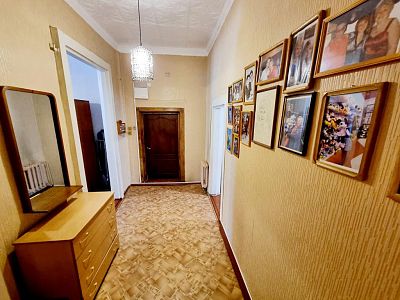 Продать квартиру г Иркутск, Краснофлотский пер, д 4 6100000 рублей