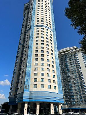 Купить квартиру г Москва, ул Мосфильмовская, д 70 к 3 87540000 рублей