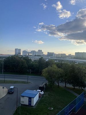 Купить квартиру г Москва, ул Барвихинская, д 6 20300000 рублей