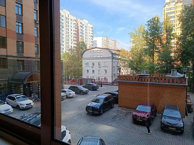 Продать квартиру г Москва, Измайловский б-р, д 55 35280000 рублей