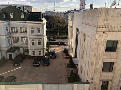 Купить квартиру г Москва, ул Покровка, д 35/17 стр 1 90000000 рублей