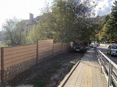 Купить земельный участок г Сочи, пгт Красная Поляна, ул Мичурина, д 11 40000000 рублей