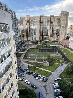 Продать квартиру г Санкт-Петербург, ул Мебельная, д 45 к 2 литера Д 13000000 рублей