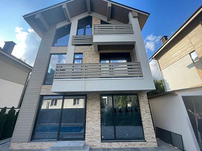 Купить дом г Сочи, пгт Красная Поляна, Аибгинский пер, д 5/1 58000000 рублей