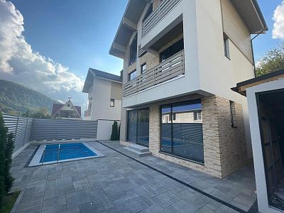 Купить дом г Сочи, пгт Красная Поляна, Аибгинский пер, д 5/1 58000000 рублей