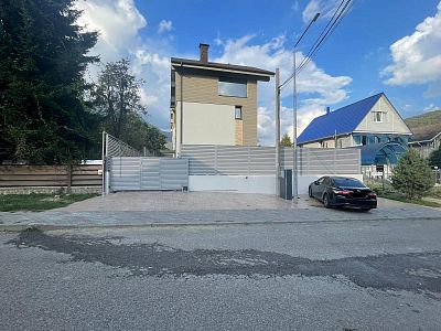 Купить дом г Сочи, пгт Красная Поляна, Аибгинский пер, д 5/1 58000000 рублей