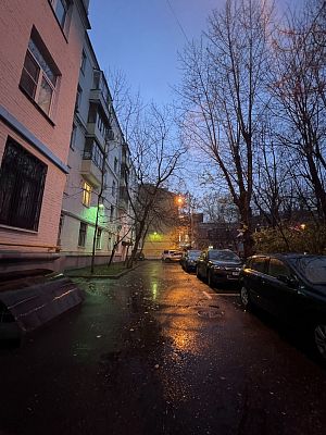 Купить квартиру г Москва, 5-й Монетчиковский пер, д 14 27750000 рублей