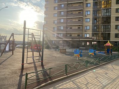 Купить квартиру г Москва, поселок Коммунарка, ул Сосенский Стан, д 10 11650000 рублей