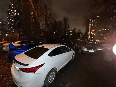 Купить квартиру г Москва, Симферопольский б-р, д 27 13500000 рублей