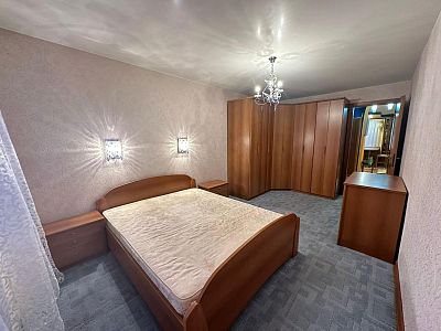 Сдать квартиру г Хабаровск, ул Дикопольцева, д 10 60000 рублей