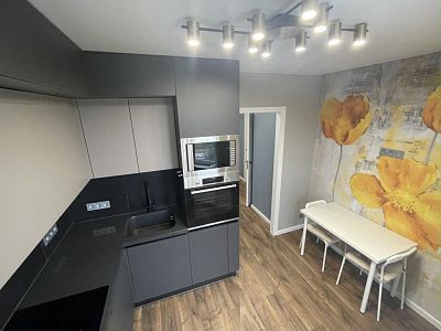 Продать квартиру г Москва, ул Довженко, д 8 к 1 13000000 рублей