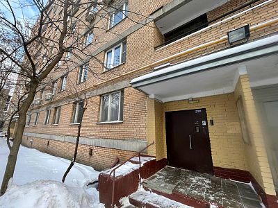 Продать квартиру г Москва, Карельский б-р, д 21 к 1 15000000 рублей