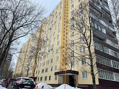 Продать квартиру г Москва, Симферопольский б-р, д 9А 15500000 рублей