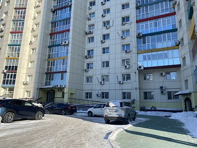 Купить квартиру г Хабаровск, ул Шеронова, д 115 14900000 рублей
