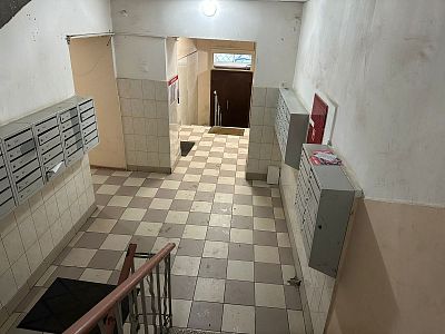 Продать квартиру г Москва, Фрунзенская наб, д 40 35000000 рублей