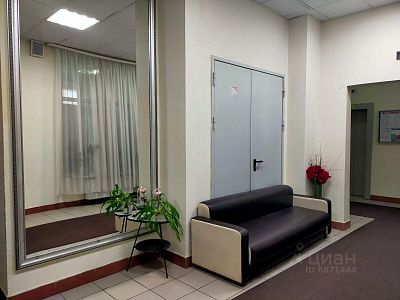 Купить квартиру г Москва, ул Генерала Белобородова, д 24 12300000 рублей
