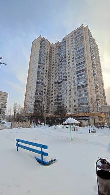 Продать квартиру г Москва, мкр Северное Чертаново, д 7 к А 11300000 рублей