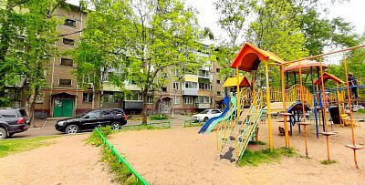 Купить квартиру Хабаровский край, г Хабаровск, ул Малиновского, д 13 3500000 рублей