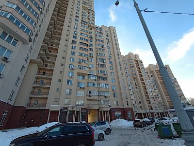 Продать квартиру г Москва, Жулебинский б-р, д 33 к 1 29900000 рублей
