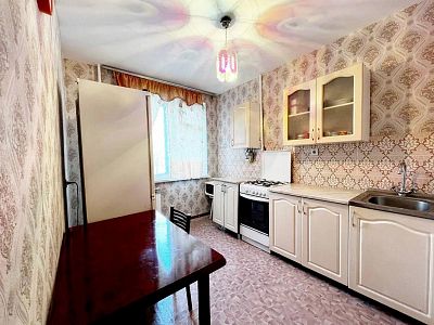 Продать квартиру г Хабаровск, ул Суворова, д 28 7400000 рублей