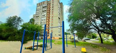 Купить квартиру г Хабаровск, кв-л ДОС (Большой Аэродром), д 43 3850000 рублей