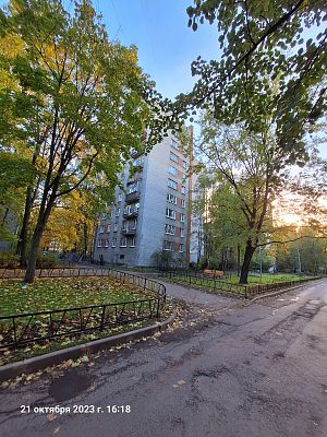 Продать квартиру г Санкт-Петербург, ул Железноводская, д 44 6950000 рублей