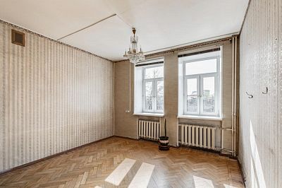 Продать квартиру г Москва, ул Серпуховский Вал, д 9 23000000 рублей