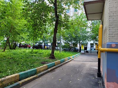 Купить квартиру г Москва, 2-й Тружеников пер, д 4/19 стр 2 35000000 рублей