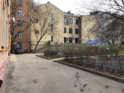 Купить квартиру г Москва, 4-й Монетчиковский пер, д 1/6 стр 1 37000000 рублей