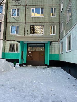 Продать квартиру г Москва, ул Новгородская, д 10 к 1 12300000 рублей