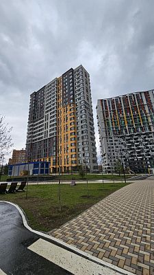 Купить квартиру г Москва, поселок Коммунарка, ул Бачуринская, д 9А к 2 12000000 рублей