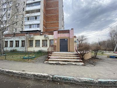 Снять в аренду помещение свободного назначения г Хабаровск, ул Сунгарийская, д 24 62000 рублей