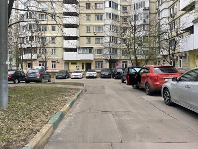 Продать квартиру г Москва, Пятницкое шоссе, д 36 к 1 19900000 рублей
