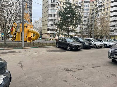 Продать квартиру г Москва, Пятницкое шоссе, д 36 к 1 19900000 рублей