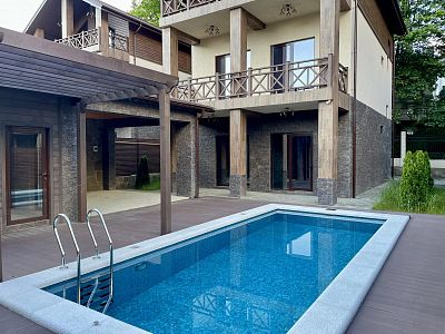 Купить дом г Сочи, пгт Красная Поляна, ул Вознесенская, д 15/3Б 85000000 рублей