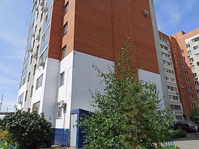 Продать квартиру г Хабаровск, Инский пер, д 15 8700000 рублей