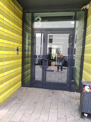 Купить квартиру г Москва, ул Саларьевская, д 10 к 1 27000000 рублей
