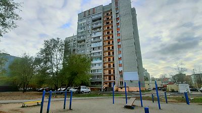 Купить квартиру г Хабаровск, кв-л ДОС (Большой Аэродром), д 43 5400000 рублей
