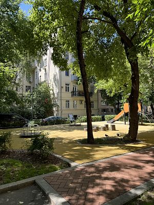 Купить квартиру г Москва, пер Козихинский Б., д 27 стр 2 72910000 рублей