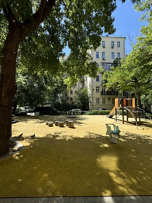 Купить квартиру г Москва, пер Козихинский Б., д 27 стр 2 72910000 рублей
