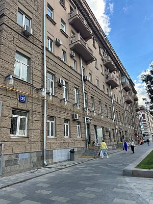 Купить квартиру г Москва, ул Большая Якиманка, д 27 60000000 рублей