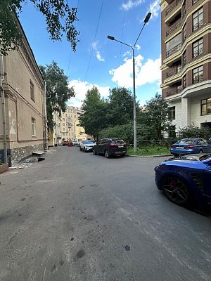 Купить квартиру г Москва, ул Большая Якиманка, д 27 60000000 рублей
